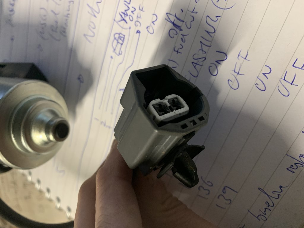 Hella UP28/UP32 Brake Vacuum Pump Electrical Connector (BV0016)